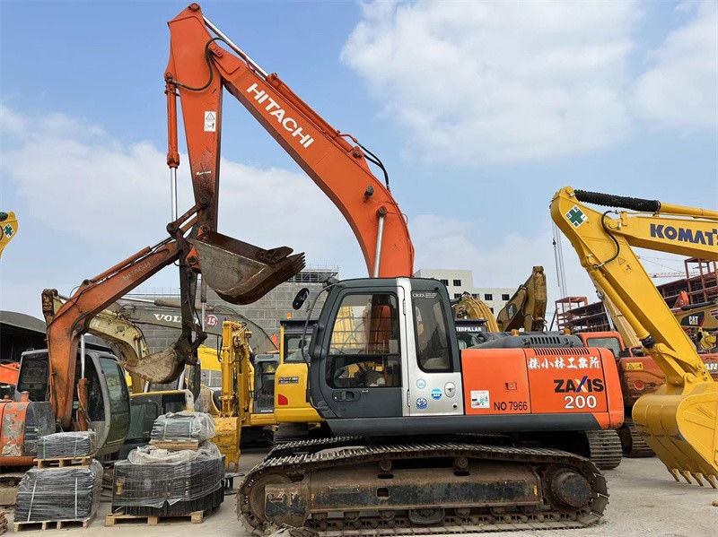 मूल पेंट हिताची ZX200 Zaxis200 प्रयुक्त क्रॉलर खुदाई इंजेक्ट इंजन 20 टन