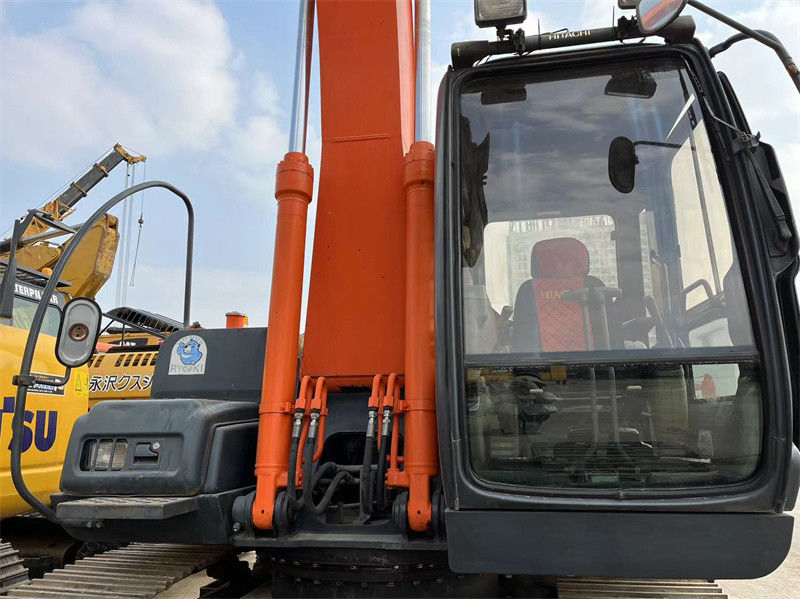 मूल पेंट हिताची ZX200 Zaxis200 प्रयुक्त क्रॉलर खुदाई इंजेक्ट इंजन 20 टन