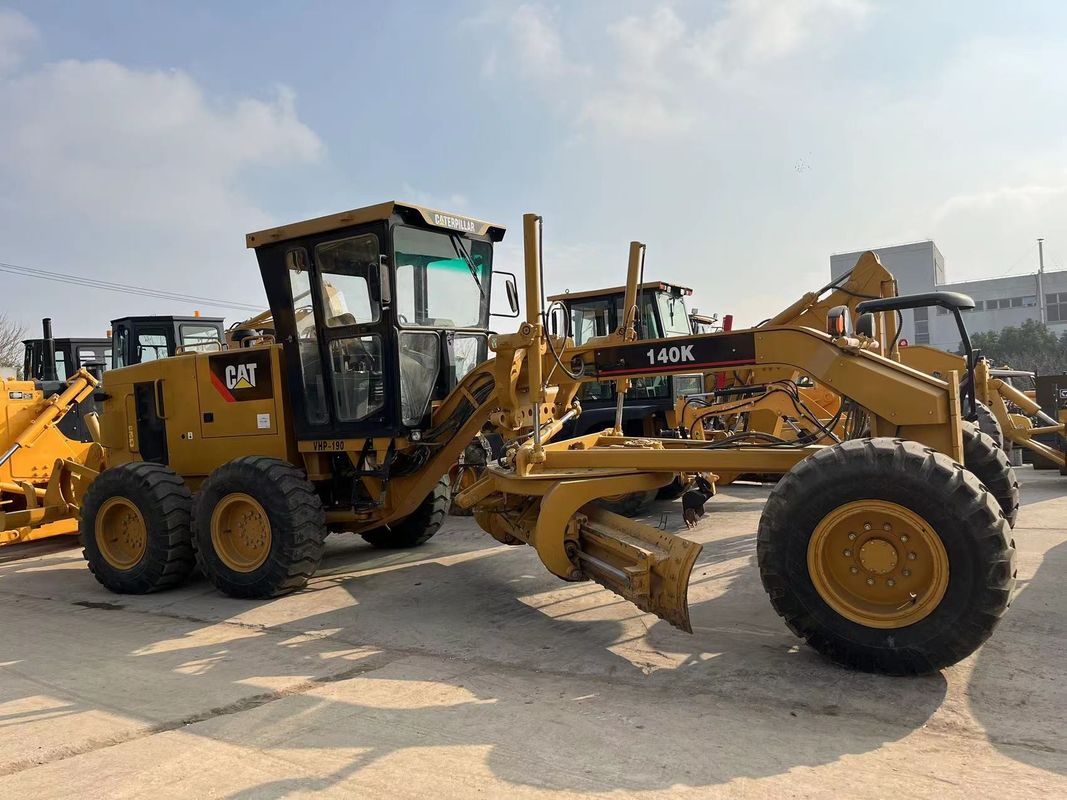 प्रयुक्त कैटरपिलर मोटर ग्रेडर 140K स्टॉक में दूसरा हाथ कैट 140 मोटर ग्रेडर