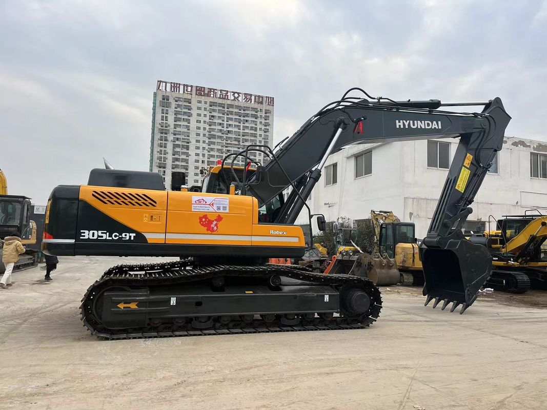 Doosan Hyundai 305lc-9t प्रयुक्त बड़े उत्खनन उपकरण 30 टन प्रयुक्त बड़े Hyundai उत्खनन उपकरण