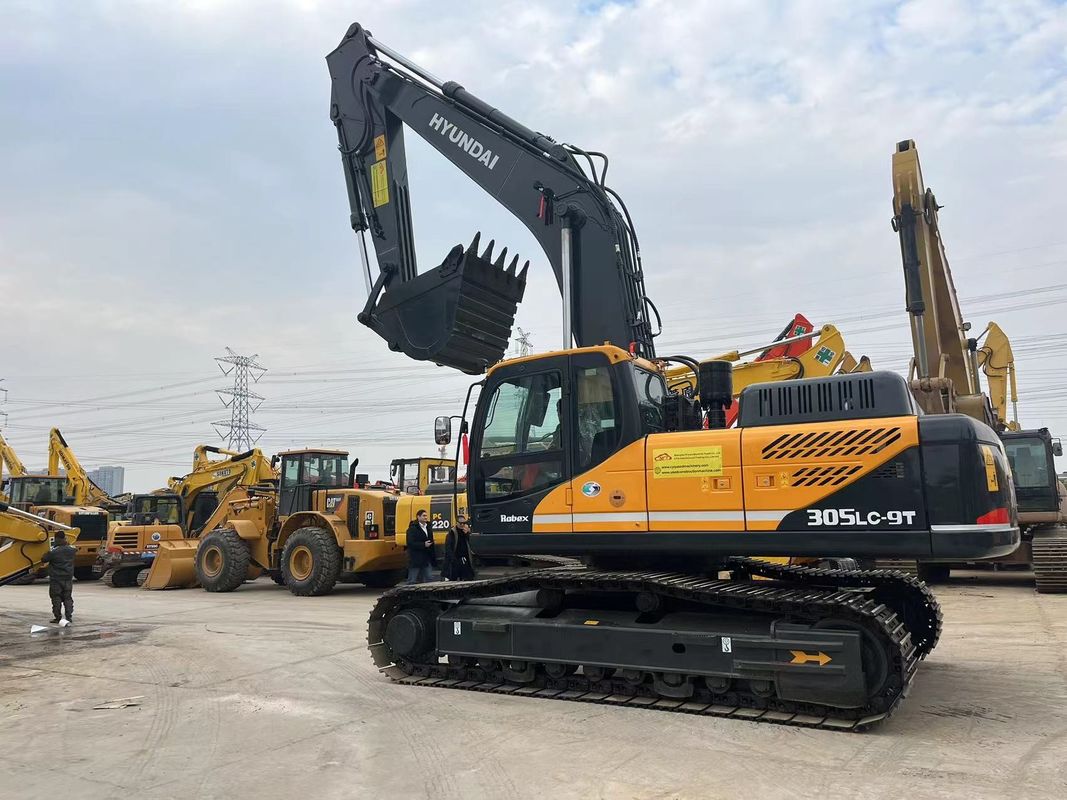 Doosan Hyundai 305lc-9t प्रयुक्त बड़े उत्खनन उपकरण 30 टन प्रयुक्त बड़े Hyundai उत्खनन उपकरण
