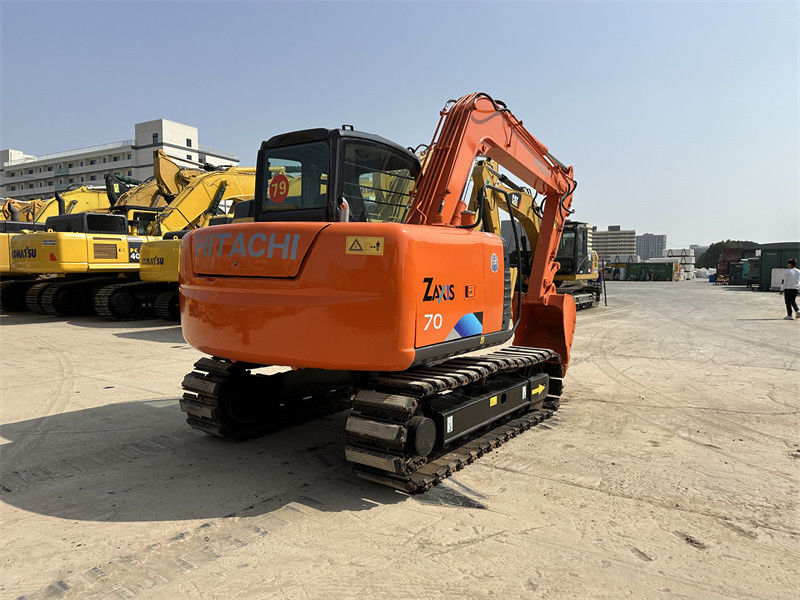 रबर ट्रैक 7 टन खनन उत्खनन के साथ प्रयुक्त हिताची ZX70 मिनी उत्खनन मशीन