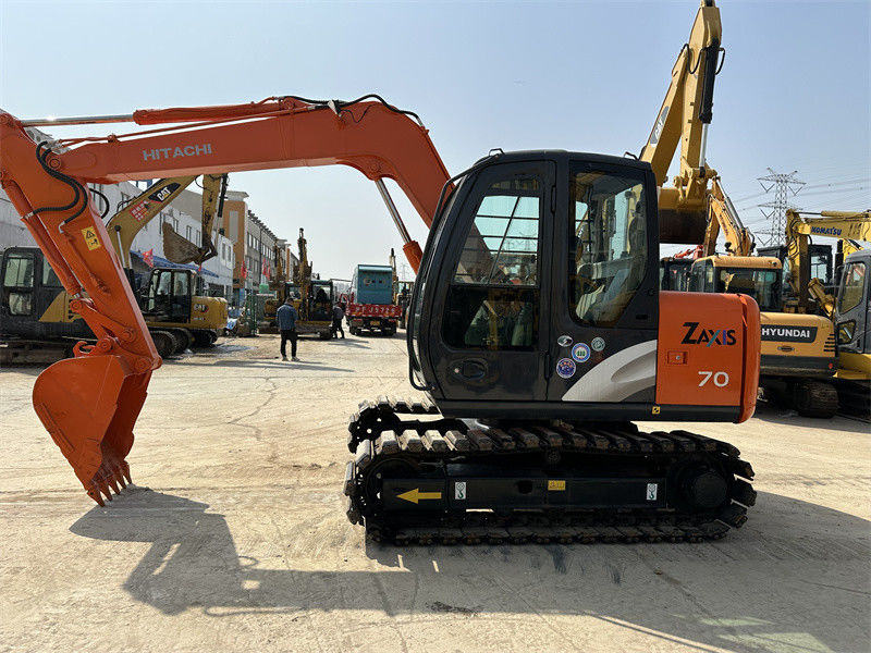 रबर ट्रैक 7 टन खनन उत्खनन के साथ प्रयुक्त हिताची ZX70 मिनी उत्खनन मशीन
