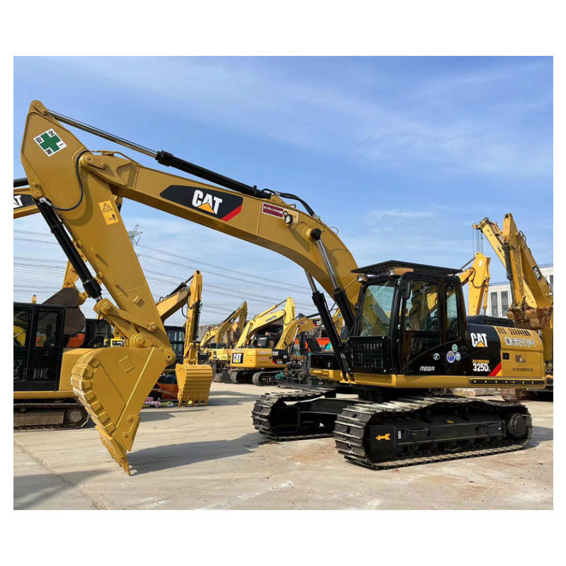 CAT 325DL हाइड्रोलिक खुदाई मशीन जापान निर्मित C7 इंजन 1.4m3 बाल्टी क्षमता के साथ।
