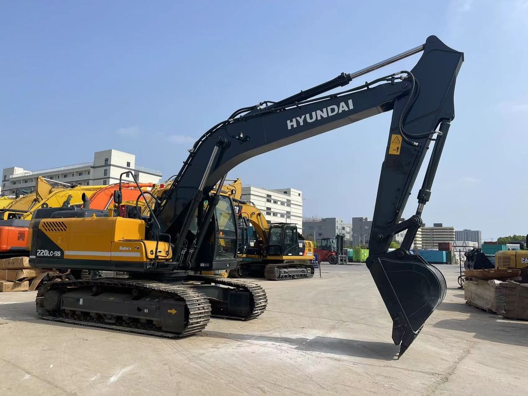 हुंडई 220LC-9S खुदाई मशीन प्रयुक्त 22 टन बड़े आकार की खुदाई मशीन