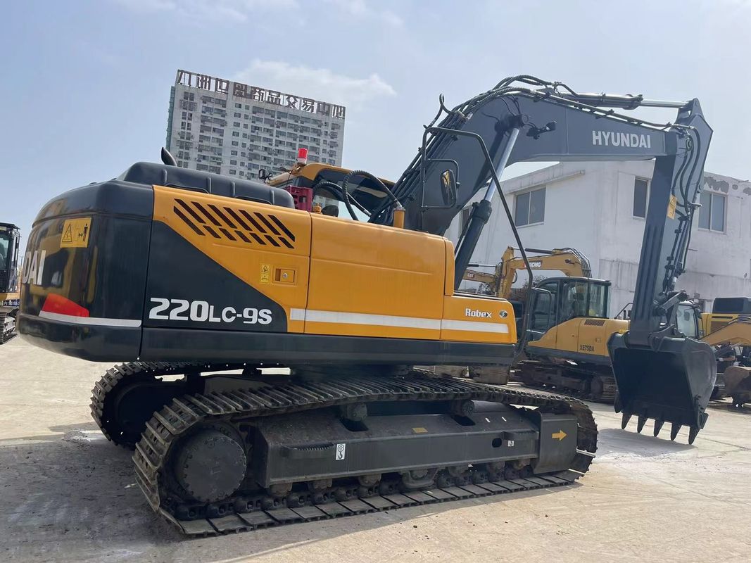 हुंडई 220LC-9S खुदाई मशीन प्रयुक्त 22 टन बड़े आकार की खुदाई मशीन
