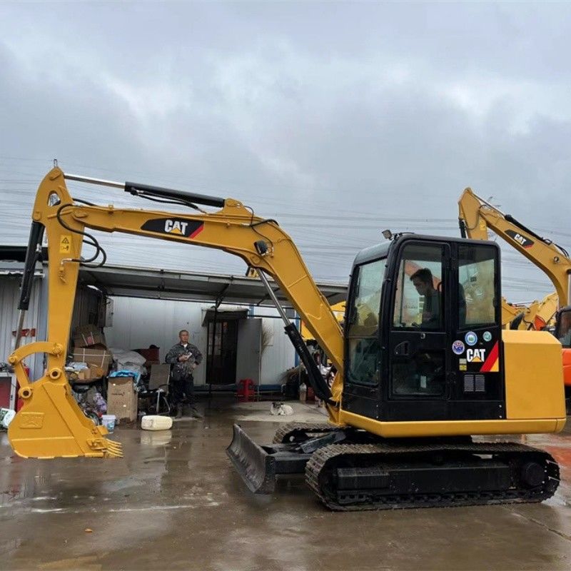 C2.4 डीजल इंजन के साथ छोटे 5 टन CAT 305.5E2 खुदाई मशीन कॉम्पैक्ट आकार