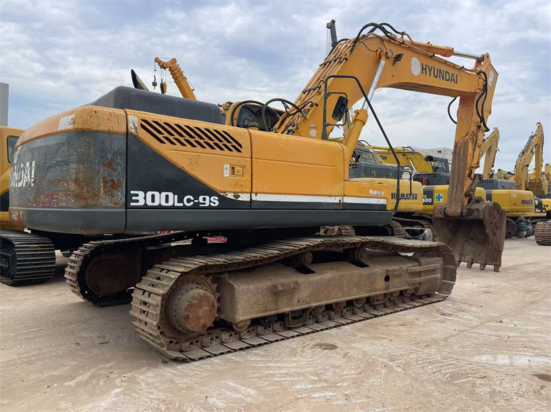 बिक्री के लिए प्रयुक्त Hyundai R300LC-9S खुदाई अच्छी तरह से बनाए रखा काम करने के लिए तैयार