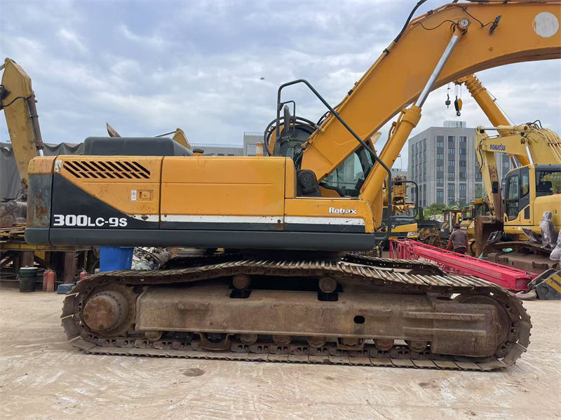 बिक्री के लिए प्रयुक्त Hyundai R300LC-9S खुदाई अच्छी तरह से बनाए रखा काम करने के लिए तैयार